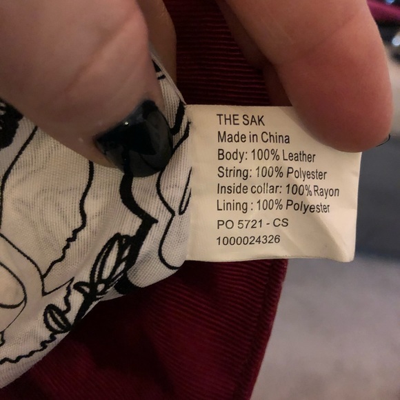 The Sak fuchsia patent leather handbag - Picture 14 of 14